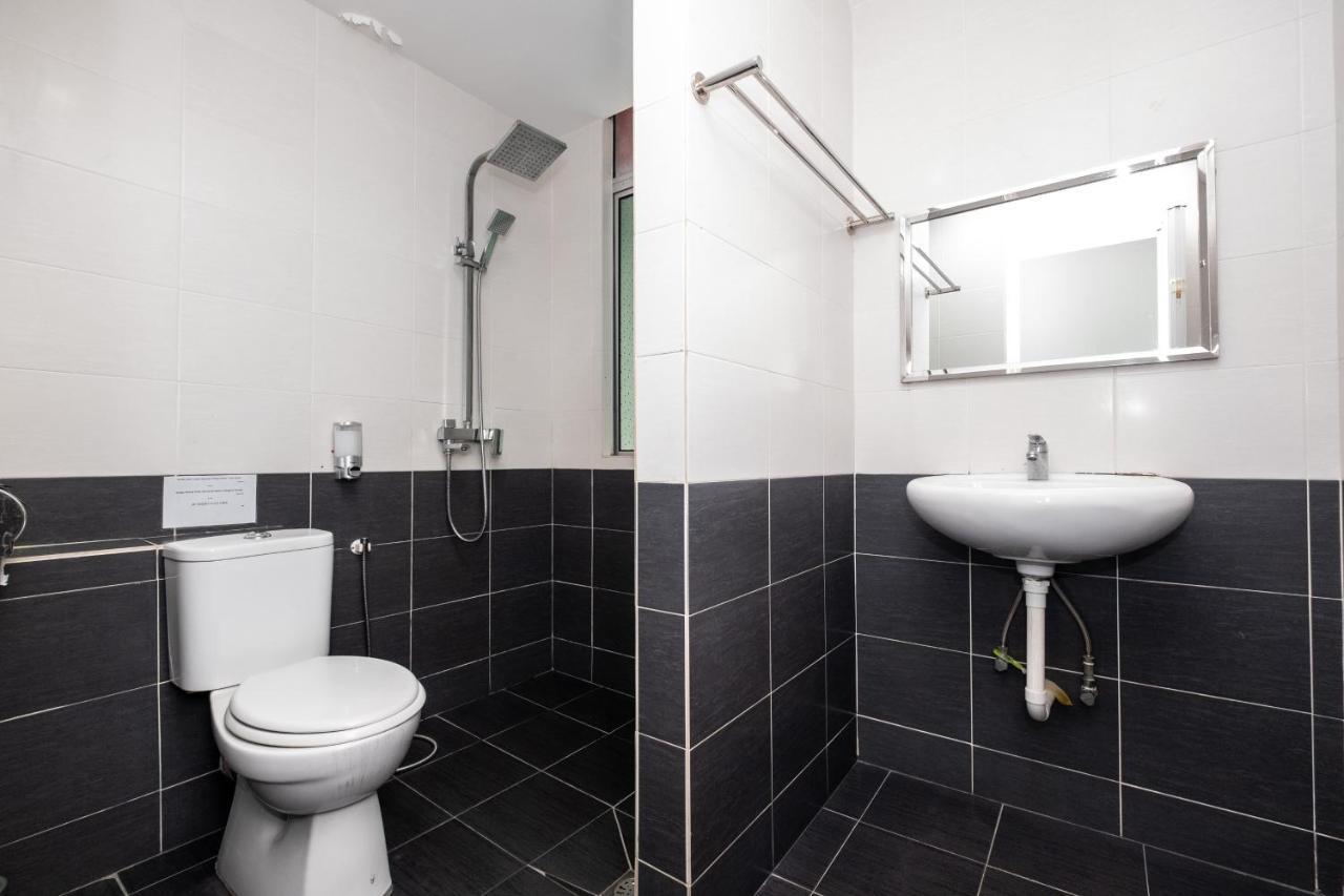 בוקיט מרטג'אם Bg Business Hotel מראה חיצוני תמונה