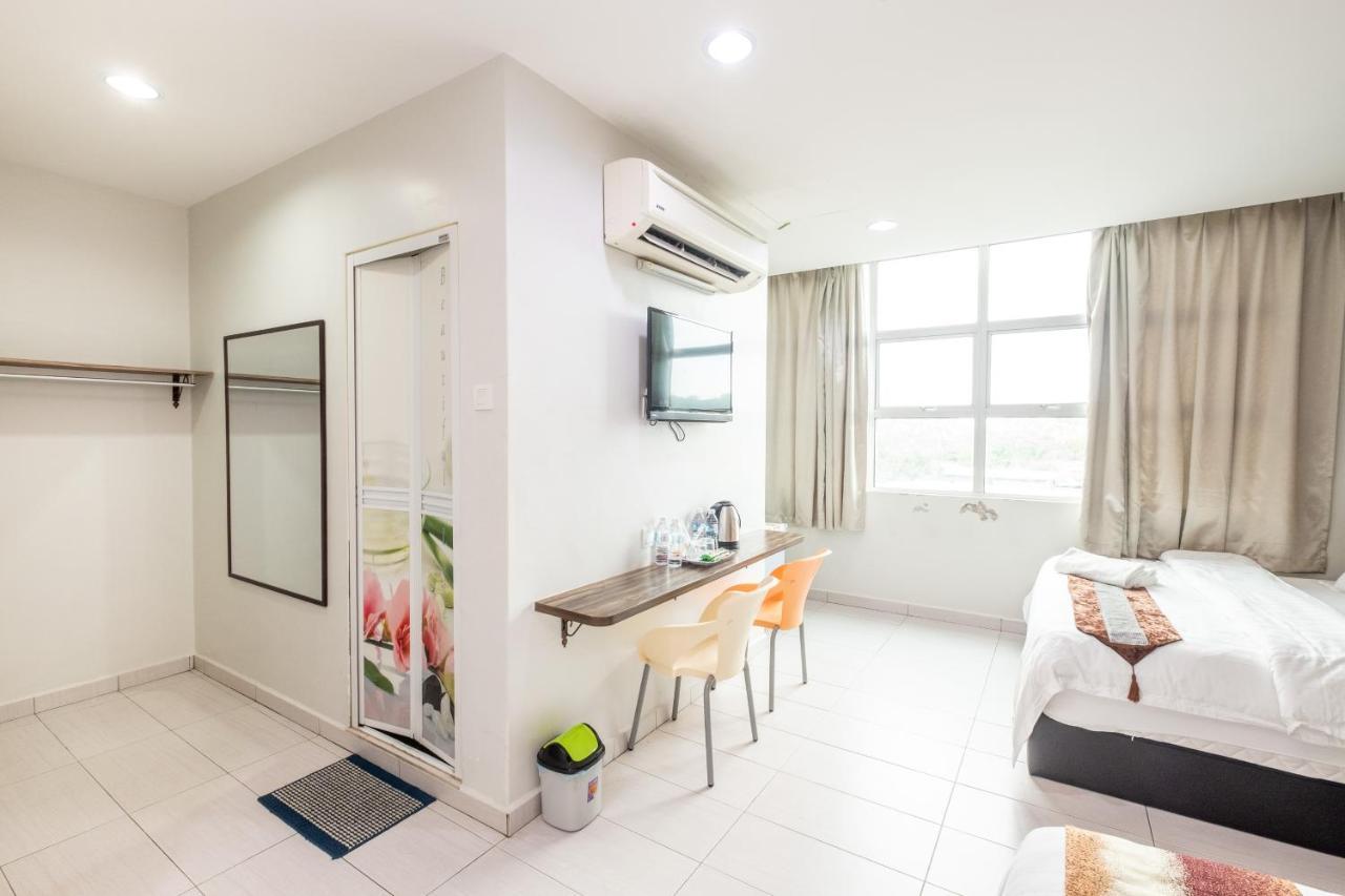 בוקיט מרטג'אם Bg Business Hotel מראה חיצוני תמונה