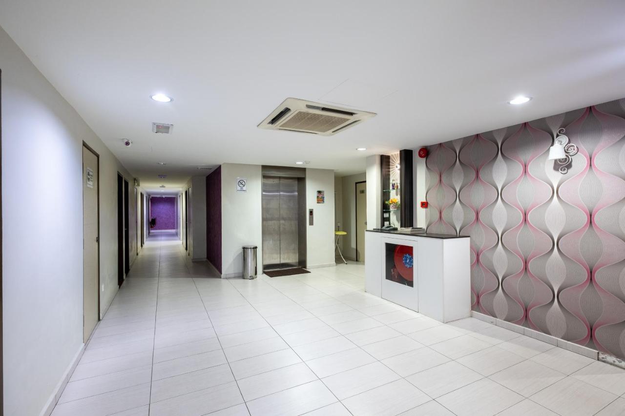 בוקיט מרטג'אם Bg Business Hotel מראה חיצוני תמונה
