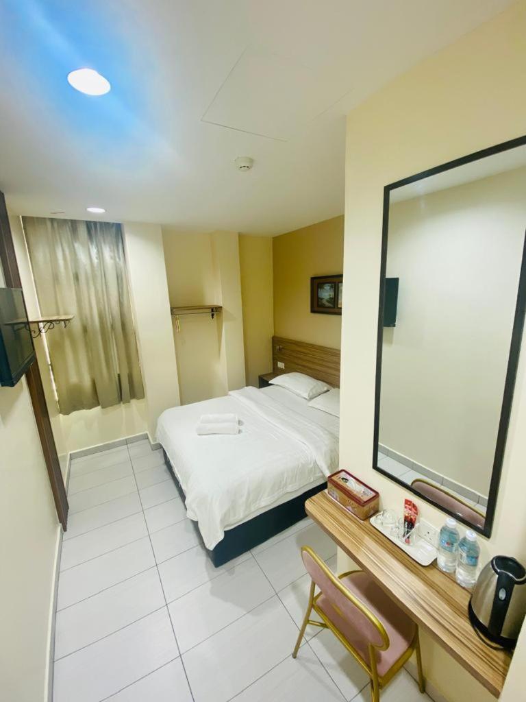 בוקיט מרטג'אם Bg Business Hotel מראה חיצוני תמונה